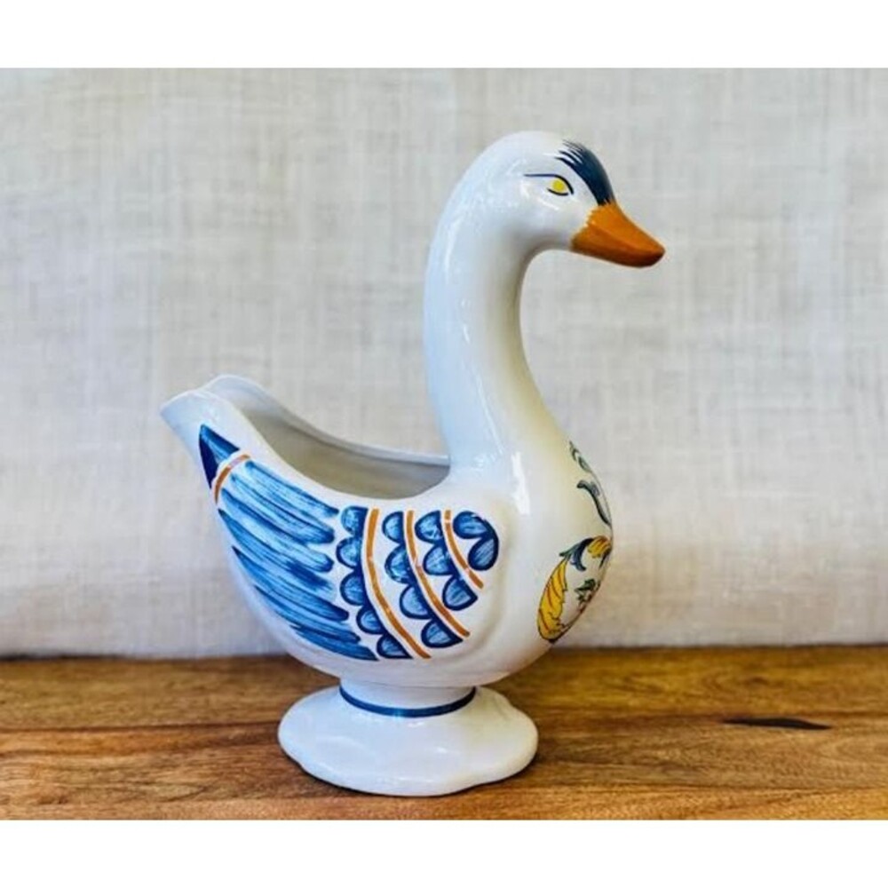 Elizabeth Arden Roma Al Fresco Ceramic Duck Candy dish planter Blue and White